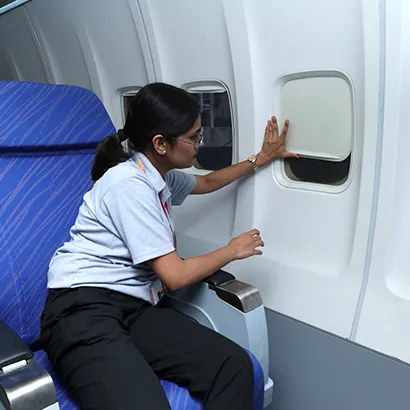 Live crew assistance